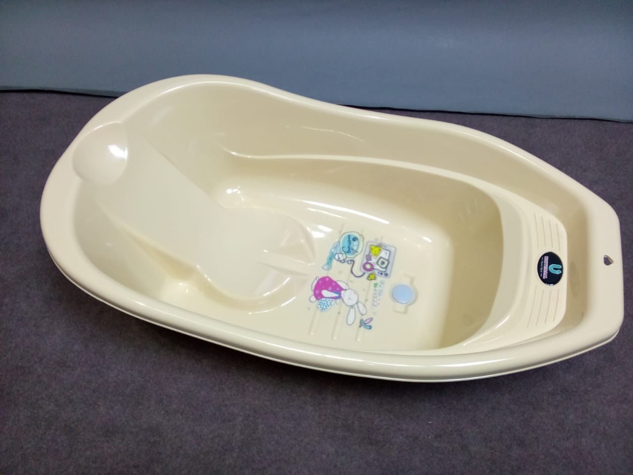 Kids Bath Tub Baby Bather Pure Plastic High Quality Bathing Tub