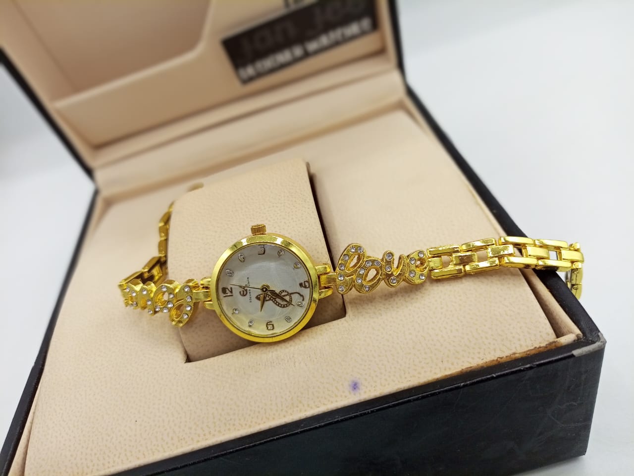 Eleven Klein Round Golden QUARTZ Watch - Without Box